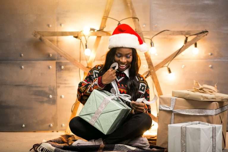 Christmas Shopping – 10 Must Have Gifts For The Ultimate Christmas Season