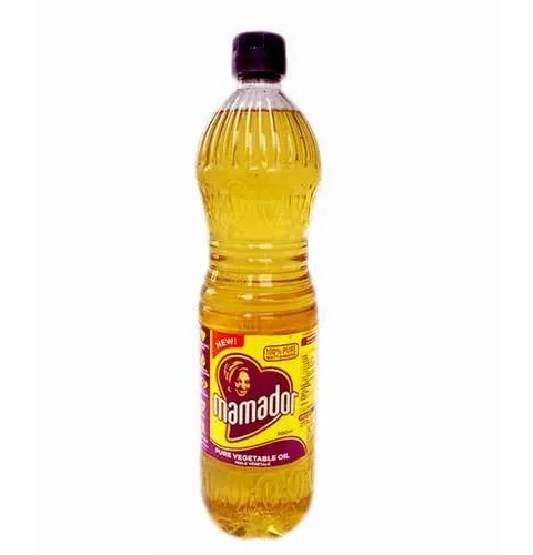 Mamador Pure Vegetable Oil (900mL)